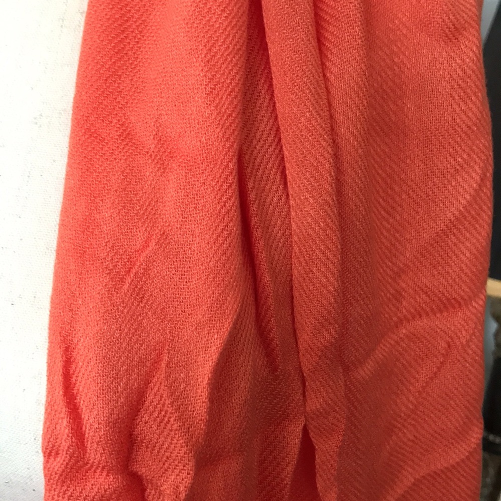 NWOT~ Long Viscose Scarf - Picture 3 of 4